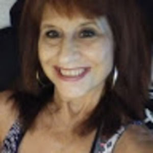 Meet your Posher, Connie